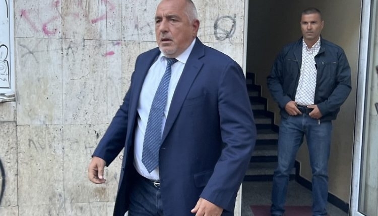 Срещу Бойко Борисов се води организирана кампания вътре в ГЕРБ