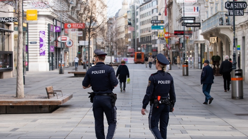 Широкомащабна полицейска акция в австрийската столица Виена заради повишена опасност