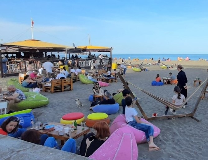 От общо 2 5 млн туристи у нас това лято