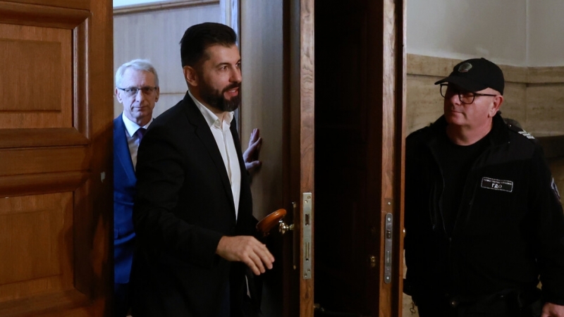 Съдът отложи за 2026 г. делото срещу Кирил Петков за ареста на Бойко Борисов