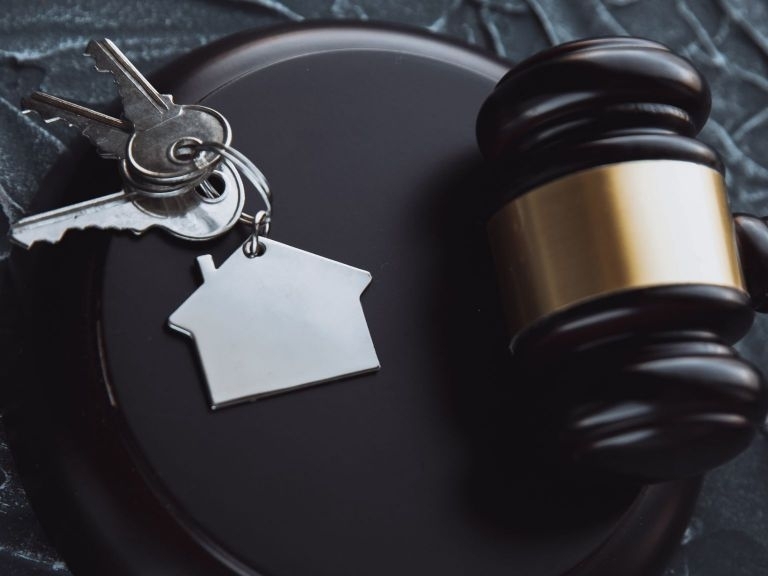 Частен съдебен изпълнител продава на търг едностаен апартамент в Мизия
