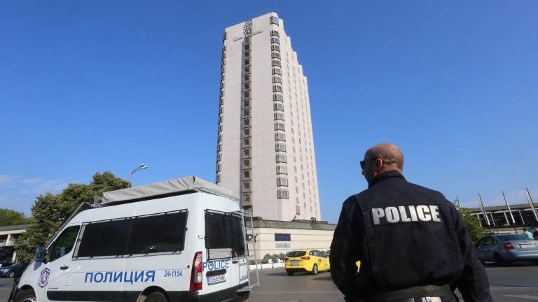 От снощи хотел Маринела в София собственост на Ветко и