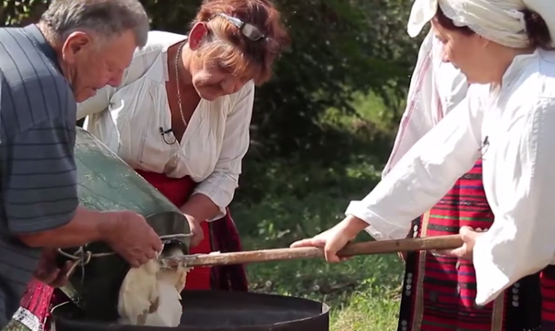 На 30 април китното мездренско село Царевец предстои да се