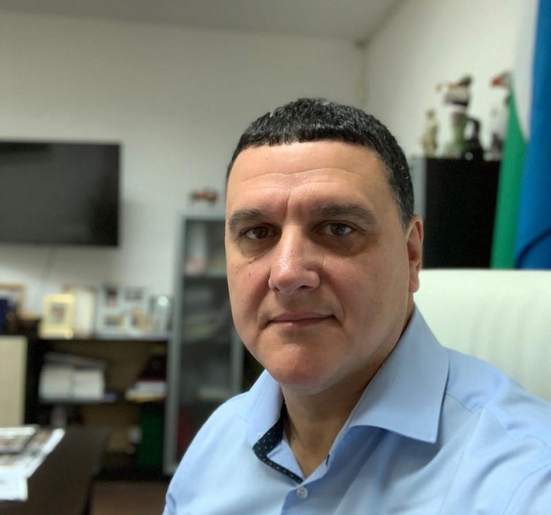 Кметът на Оряхово Росен Добрев излезе с пожелание по случай