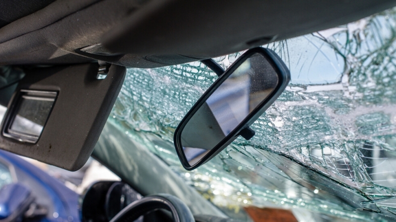 Двама души загинаха в тежка катастрофа край Поморие а 4 ма