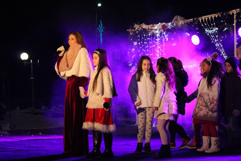 В навечерието на светлите коледни празници община Козлодуй организира концерт