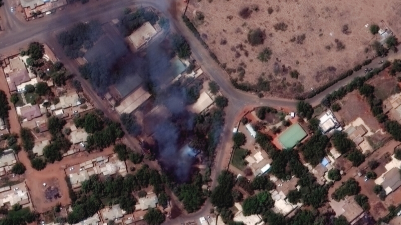 Суданските враждуващи главнокомандващи се споразумяха за 24 часово прекратяване на огъня