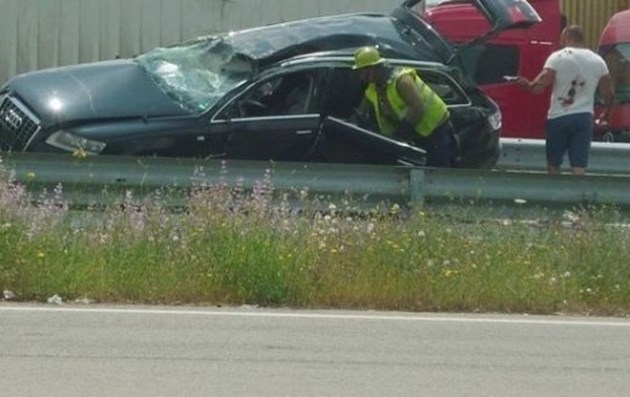 Пиян врачанин е катастрофирал в монтанското село Липен съобщиха от