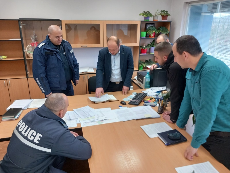 Ощетената софийска фирма благодари на полицията в Мездра разкрила крупната