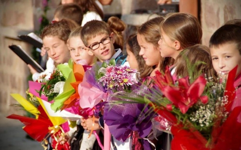 За началото на новата учебна година хората трябва да подготвят