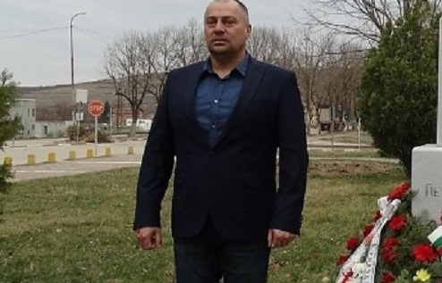 Домакинът на стадион Христо Ботев Иван Петков Иванов все пак