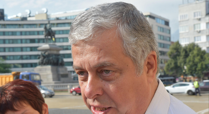 НИМХ ще предложи две кандидатури за поста временно изпълняващ длъжността