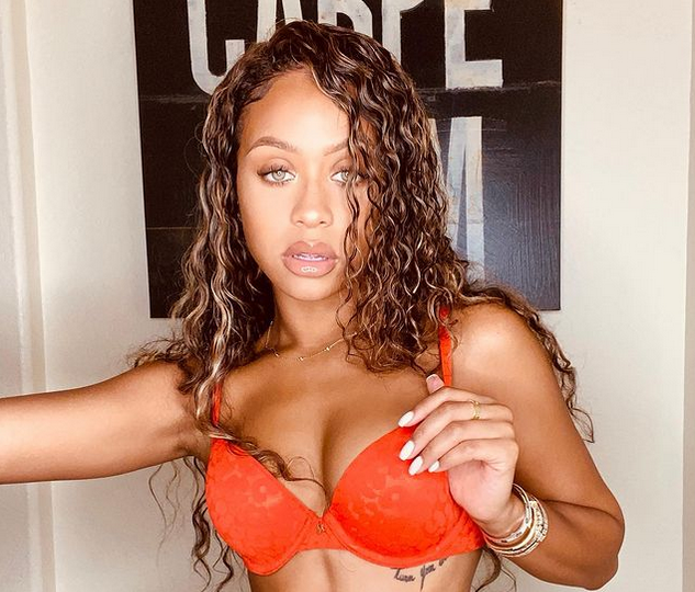 Попизпълнителката Джили Анаис наскоро подкрепи лично своя любим отбор по