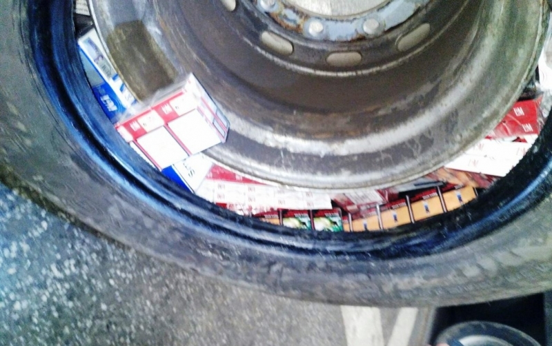 28 080 къса 1404 кутии контрабандни цигари в тайници на