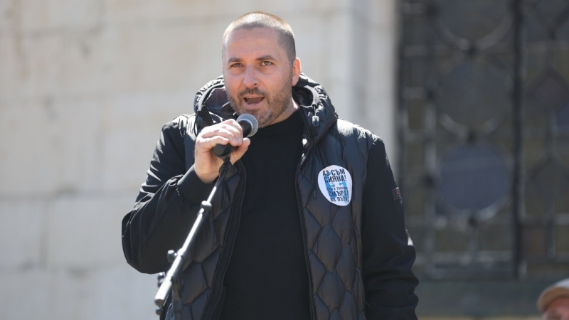 Николай Попов бащата на трагично загиналата в катастрофа Сияна направи