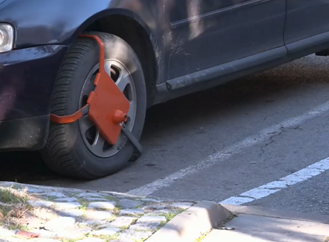 "Наплю ме в лицето и започна да ме бие по главата": Вижте подробности около случая с пребития служител на Синята зона в Монтана /видео/