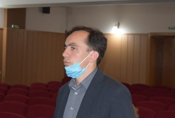 С допълнителна точка в дневния ред на редовното си заседание