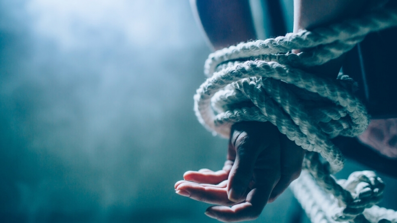 Служители на фирма за бързи кредити отвлякоха и пребиха 25 годишен