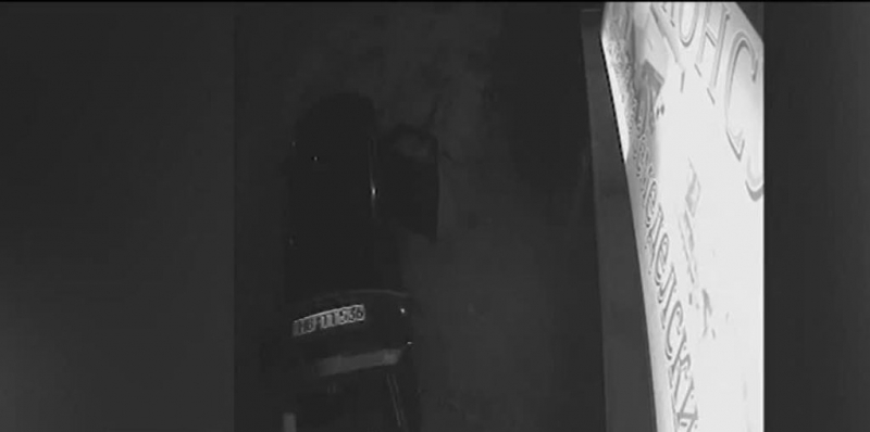 Охранителни камери заснеха крадци в Русе които отмъкнали около 7