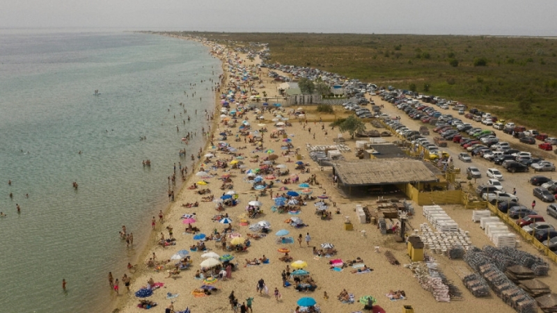 Масовите проверки на властите по плажовете в туристическите райони на