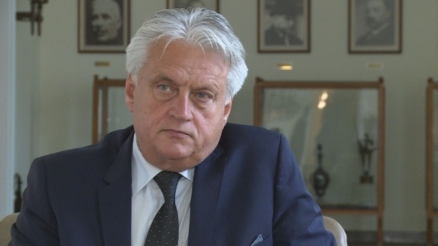 Шефът на МВР Бойко Рашков поиска днес от ръководителя на