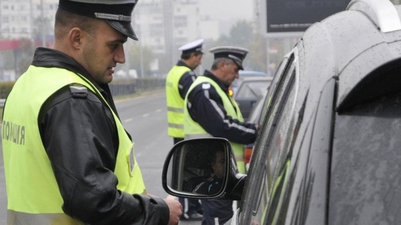 Полицейски действия срещу активния криминален контингент се извършват на територията на