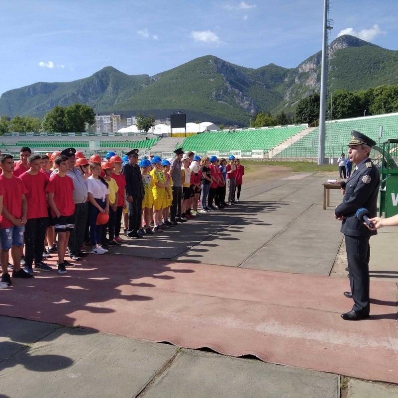 Днес от 10 часа на стадион Христо Ботев във Враца