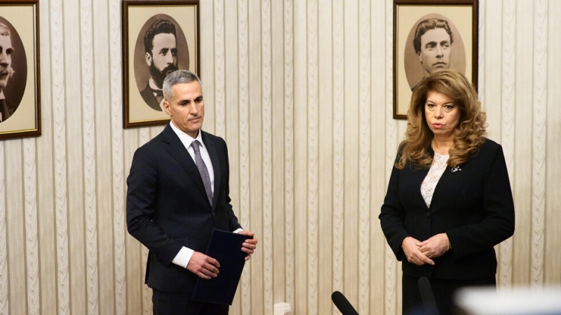 Президентът Илияна Йотова приема избрания от нея за служебен премиер