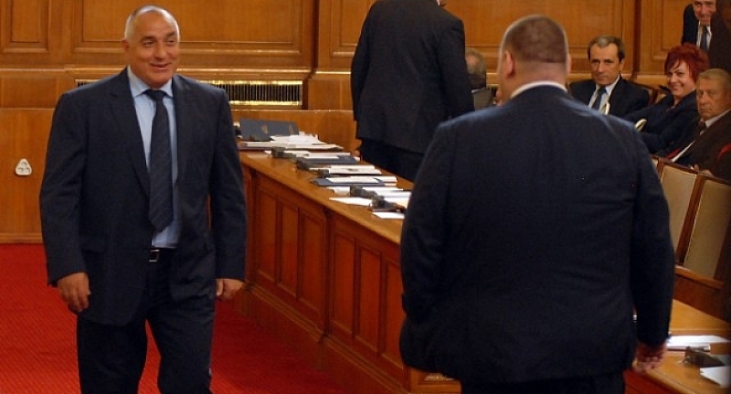 ДПС успя да осребри рекета си срещу управляващата коалиция преди