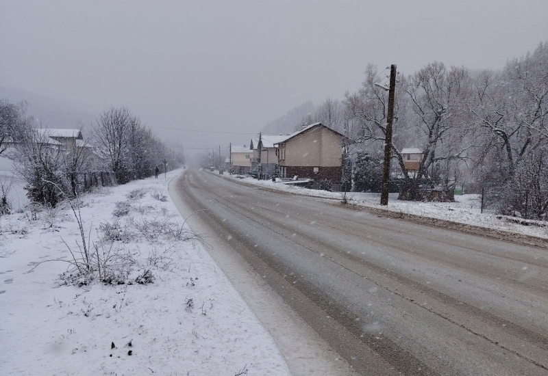 Жълти и оранжеви кодове за опасно време са в сила