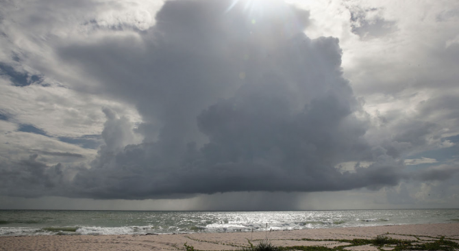 Ураганът Дориан се доближи тази сутрин до северните части на