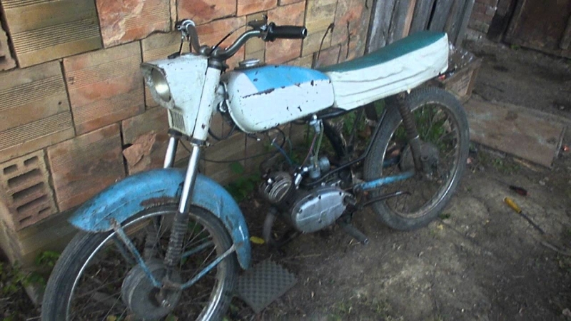 Полицията е заловила пиян шофьор да кара мотопед във врачанското