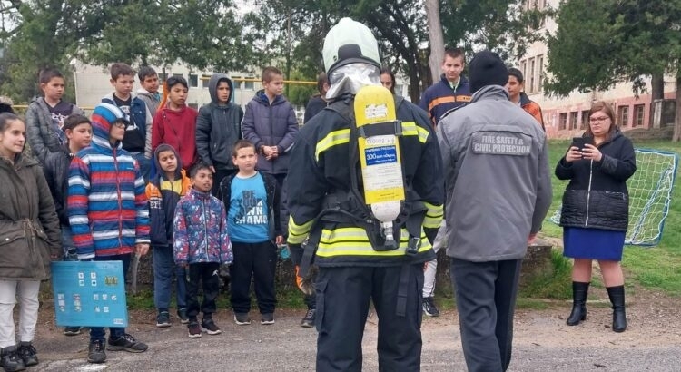 На 7 април бяха връчени наградите на победителите в Общинския