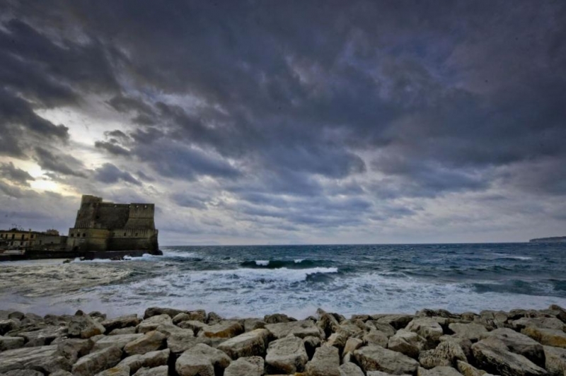 Останки от древния пристанищен град Палеполис бяха открити в морето
