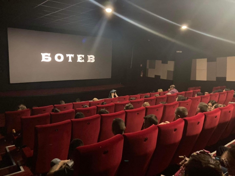 В навечерието на Ботевите дни над 900 възпитаници на училища