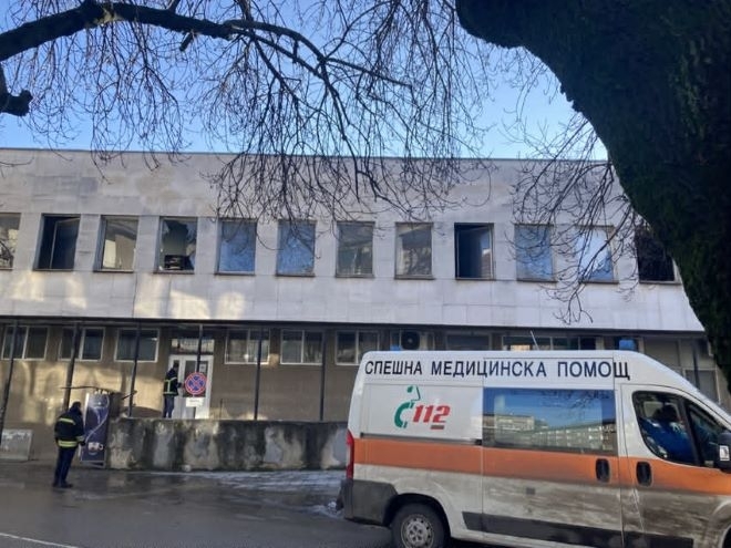 Бурният вятър нанесе щети в Монтана научи агенция BulNews Припомняме