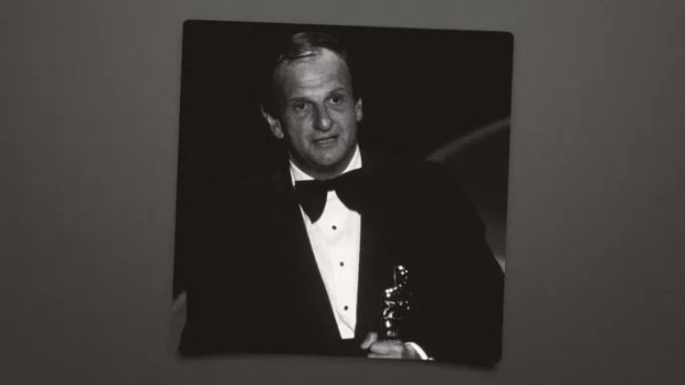 Почина сценаристът на Усещане за жена и Полет над кукувиче