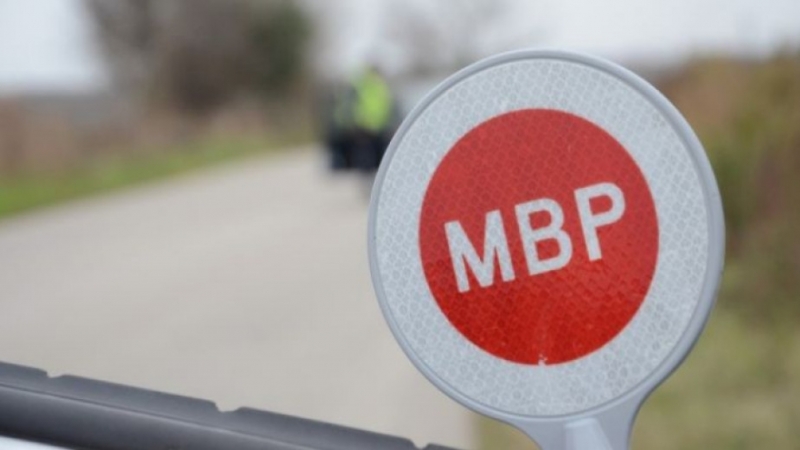 До 17 часа днес е ограничено движението по път III 1121