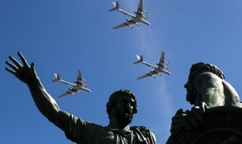 Държавният департамент на САЩ обяви че налага санкции на редица