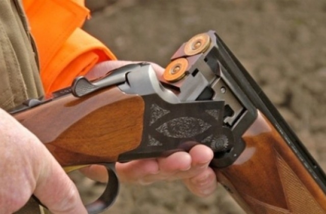 Полицията е заловила мъж застрелял с пушка кучето на свой