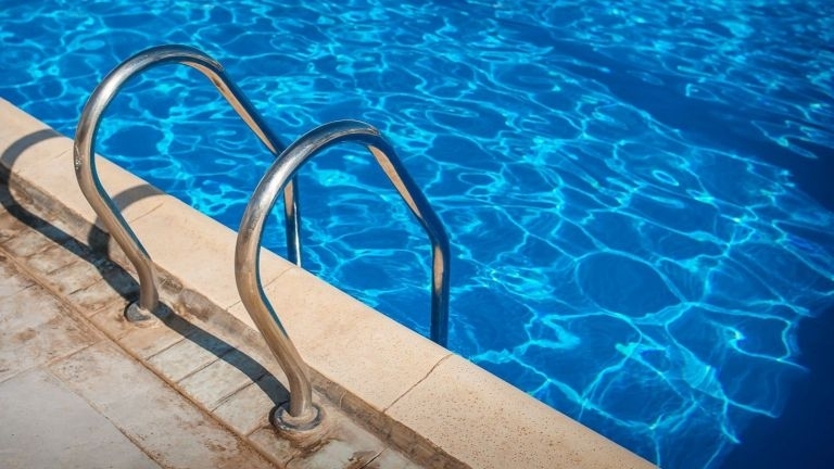 Тялото на 40 годишен чешки турист е открито след ергенско парти в