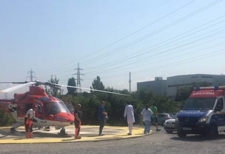 Мъж със съмнения за инфаркт бе транспортиран с хеликоптер от