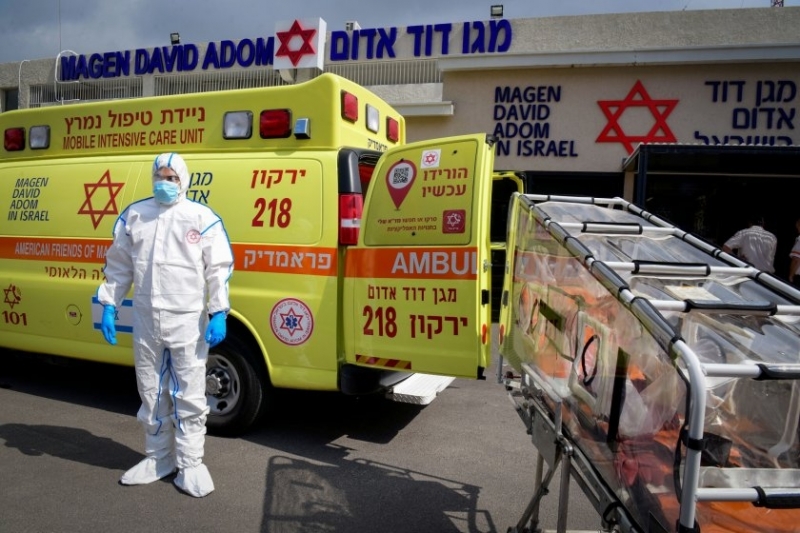 Израелските медици регистрираха през последното денонощие 2036 заразени с новия