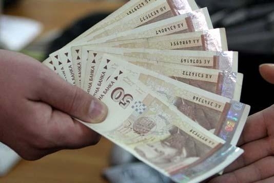 80 от работодателите у нас казват че ще дадат бонуси