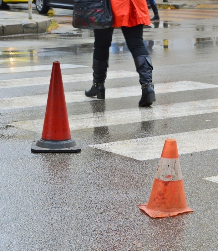 Жена е била блъсната от кола във Видин съобщиха от