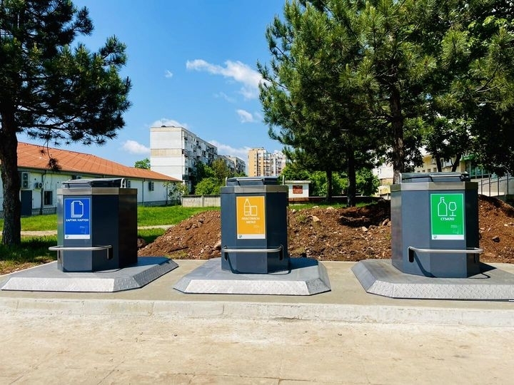 Продължава инсталирането на подземните контейнери във Враца Строително монтажните дейности са