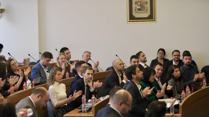 Всяко открито заседание на общински съвет ще се излъчва в реално