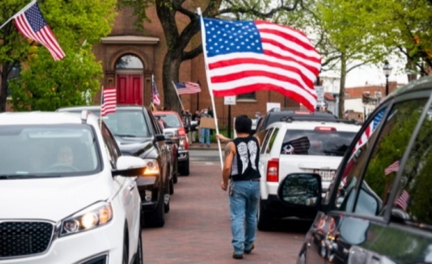 Стотици протестираха в няколко американски града срещу ограниченията във връзка