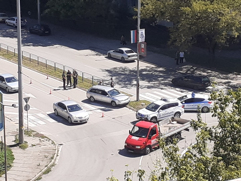 Кола е блъснала жена в центъра на Видин научи агенция