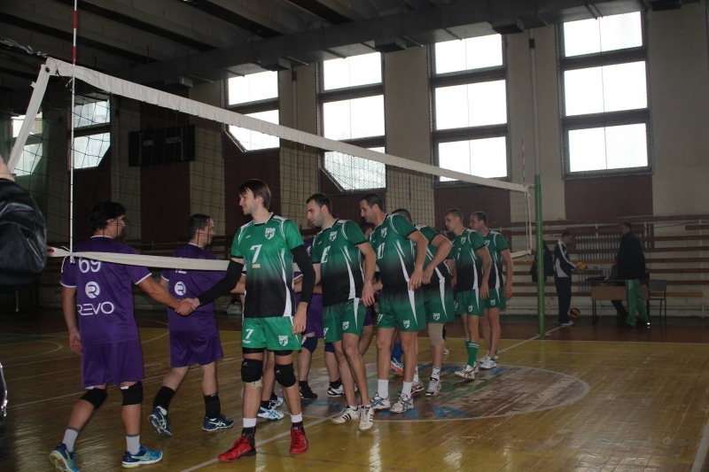 Спартак Враца се наложи над дебютанта в лигата Рево Волей